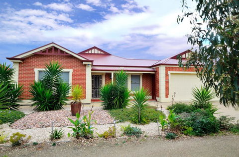 All Seasons Port Elliot Holiday House - Tourism Noosa 0