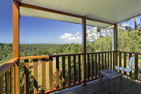 Aloha Ohana - Tourism Noosa 2