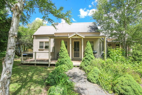 Alpine Arnica Cottage 1 - Tourism Noosa 1