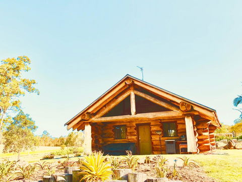 Amarina Farm Stay And Gardens - Tourism Noosa 1