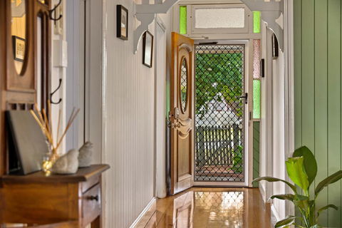 Ambiente Cottage - Pet And Family Friendly - Tourism Noosa 1