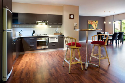 Amici - Tourism Noosa 2