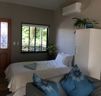 Annerley-granny flatprivate new convenience - Tourism Noosa
