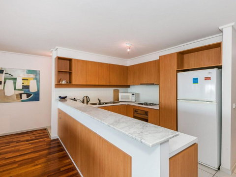 APARTMENT 10 PACIFIC APARTMENTS - FREE WIFI! - Tourism Noosa 2