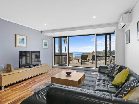 APARTMENT 10 PACIFIC APARTMENTS - FREE WIFI! - Tourism Noosa 0