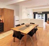 Apartment 115 - Located on the main street - Tourism Noosa