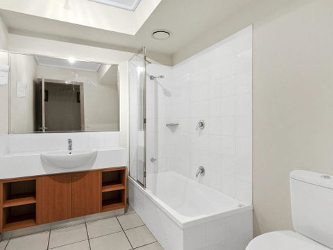 APARTMENT 29 PACIFIC APARTMENTS - Grand Escape With Ocean Views - Tourism Noosa 1