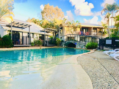 Apartment In 4,  Resort - Pool Views - Great Location - Tourism Noosa 0