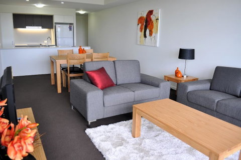 Apartments G60 Gladstone - Tourism Noosa 2