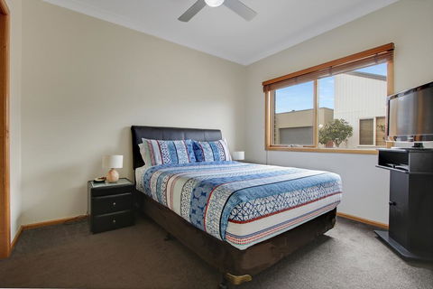 Apartments On Church - Unit 7 - Tourism Noosa 1
