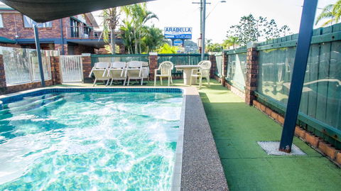 Arabella Motor Inn (formerly South Tweed Motor Inn) - Tourism Noosa 0