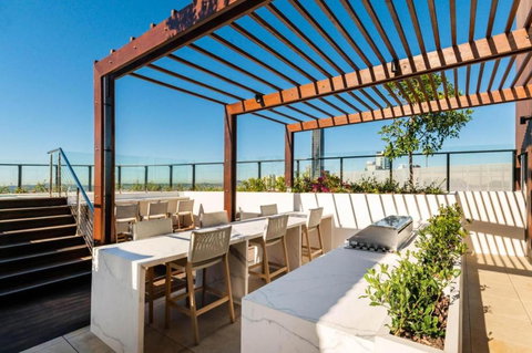 Luxury Peppers Infinity Pool Stylish With 2BD & 1C Park - Tourism Noosa 3