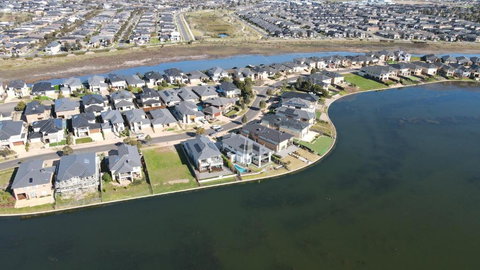 Luxury Waterfront Villa BBQ Cafe WiFi Great Views 5BRM - Tourism Noosa 1