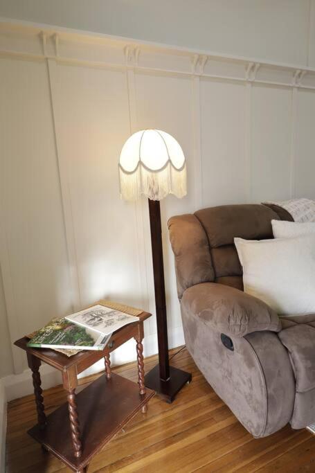 Manor Cottage - Tourism Noosa 1