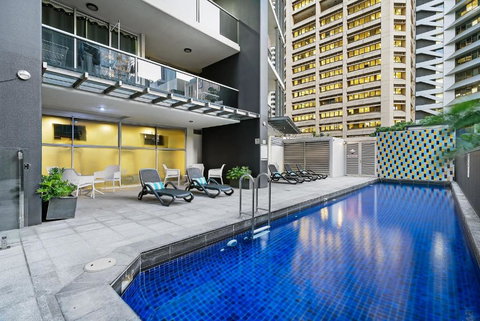 M On Mary Suites Brisbane City - Tourism Noosa 1