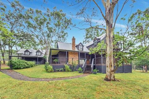 Meadowbrook Manor In North Rothbury - Tourism Noosa 1