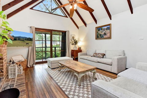 Meadowbrook Manor In North Rothbury - Tourism Noosa 3