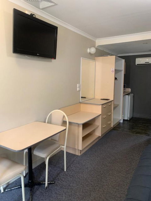 Mid Coast Motor Inn - Tourism Noosa 3
