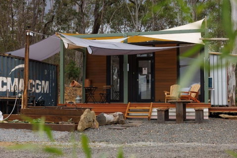 MN Happy Nest By Tiny Away - Tourism Noosa 1