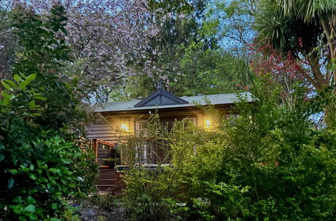 Mountain Cottage In Dandenong Ranges - Tourism Noosa 0