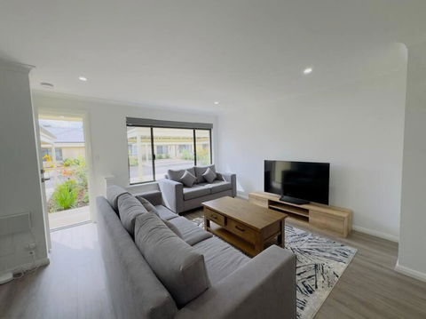 New Unit On Oswald - Tourism Noosa 0