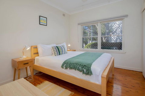 Newcastle Nook - Convenient Comforts In The CBD - Tourism Noosa 1