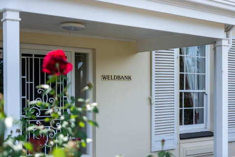 Normanville, Large Historic Three Bedroom Home - Tourism Noosa 1