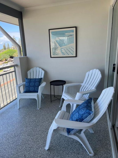 Ocean View - Alexandra Headlands Beachfront Unit - Tourism Noosa 1