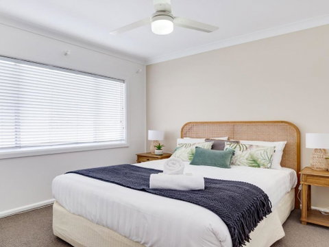 Ocean Blue Apartment Three - Tourism Noosa 3