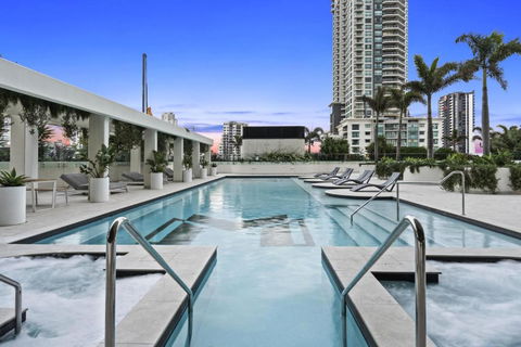 OCEAN Views In Beachside 2-Bedroom Unit - Q Stay - Tourism Noosa 3