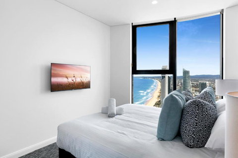 Oceanfront 2-Bed With Spectacular View, Pool & Gym - Tourism Noosa 2