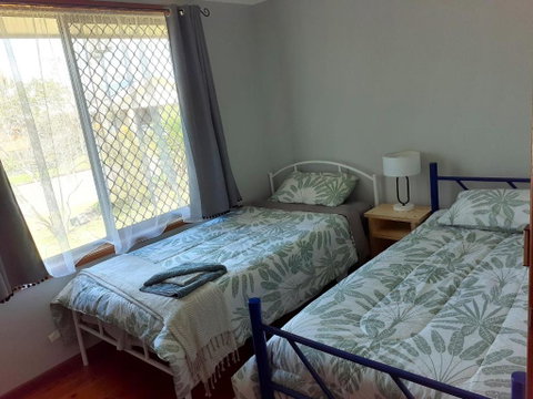 Oleander Cottage - Tourism Noosa 2