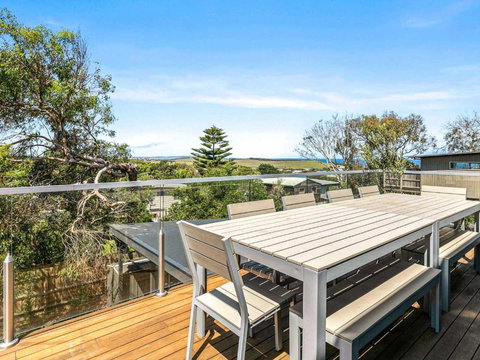 Olive Grove - Tourism Noosa 2