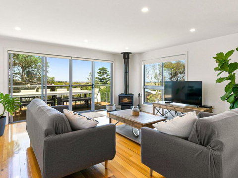 Olive Grove - Tourism Noosa 3