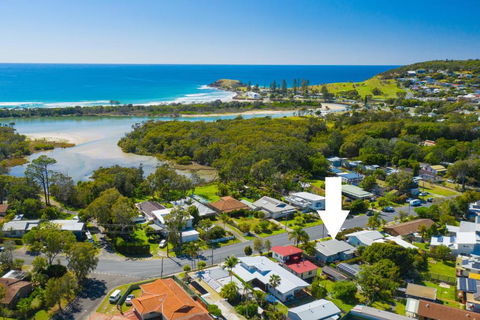 ONDINE, 4 Belmore Street - Tourism Noosa 2
