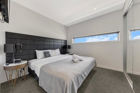 One Bedroom Private Apartment At 88 Archer St Chatswood - Tourism Noosa 1