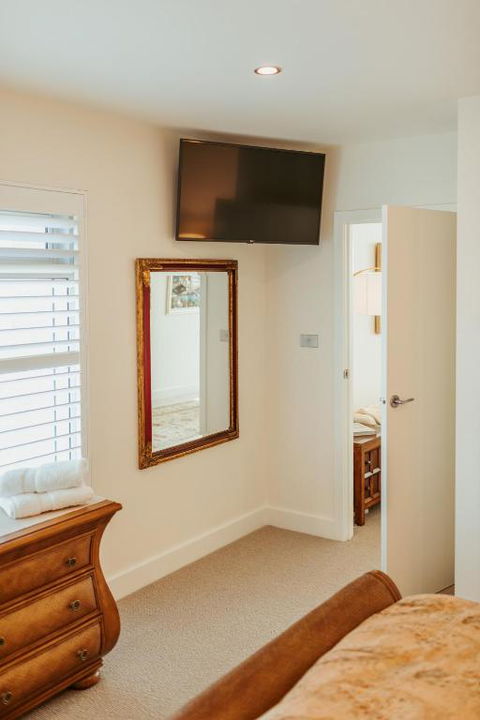 ONE Luxury Apartment - Tourism Noosa 3