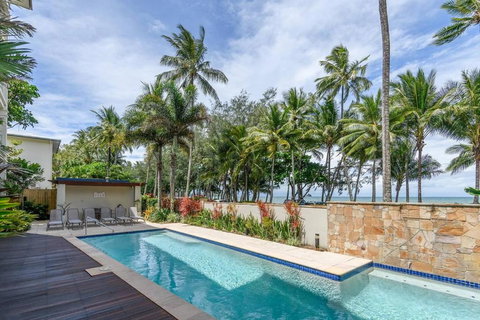 Opal Dreams - Your Gateway To Beachfront Bliss - Tourism Noosa 3