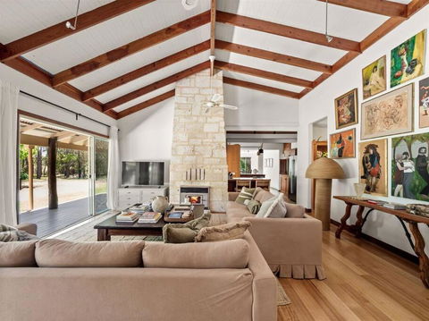 Orchard Homestead Countryside Retreat - Tourism Noosa 0