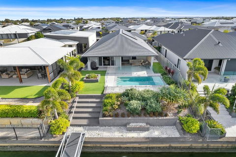 OSPREY ISLAND RETREAT - Tourism Noosa 3