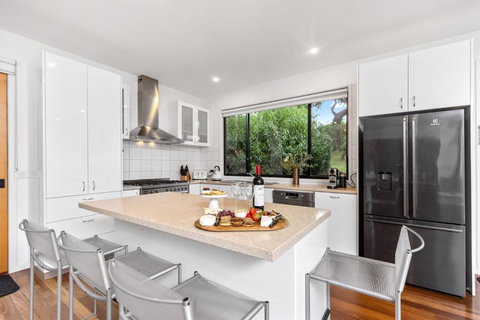 Otway Rest - Tourism Noosa 3