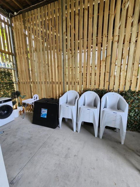 OXLEY Mineral Pool & Private Home SuburbanSTAY - Tourism Noosa 3