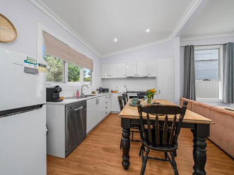 Palm Cottage - Tourism Noosa 2