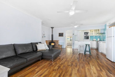 Pebble Cottage - Tourism Noosa 2