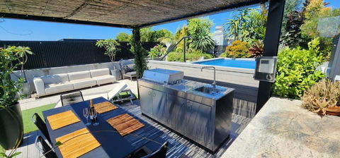 Penthouse Perfection With Private Rooftop Pool - Tourism Noosa 2
