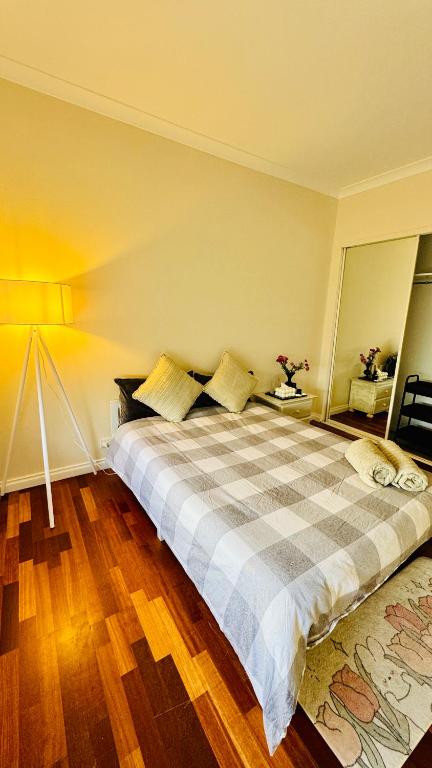 Perfect Peacefully Room In Melbourne - Tourism Noosa 0