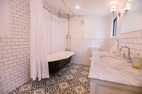 Pet-Friendly Highlands Home With Fireplace - Tourism Noosa 3