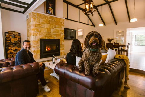 Pet-Friendly Highlands Home With Fireplace - Tourism Noosa 1