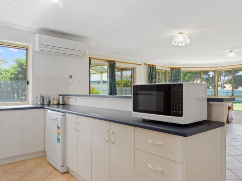 Pets At The Beach 8 Marto Court - Tourism Noosa 3