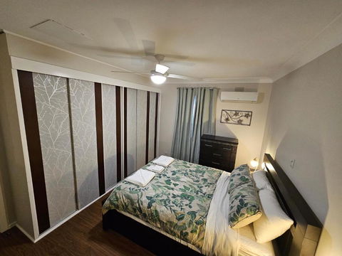 Phoenix House - Tourism Noosa 2